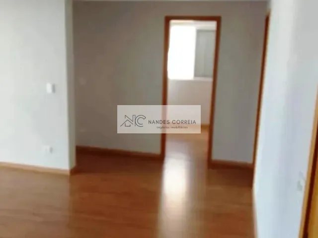 Apartamento 3 quartos e 2 banheiros, à venda, no bairro Centro em Londrina