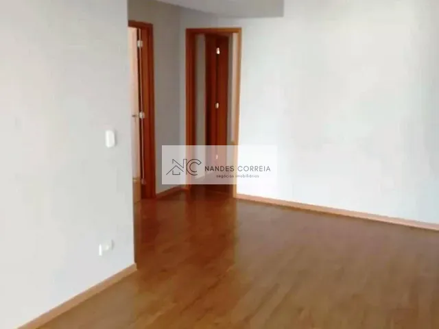 Apartamento 3 quartos e 2 banheiros, à venda, no bairro Centro em Londrina