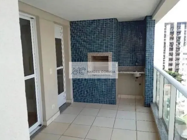 Apartamento 3 quartos e 2 banheiros, à venda, no bairro Centro em Londrina