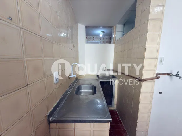 Apartamento 3 quartos e 2 banheiros, para alugar, no bairro Bela Vista em Fortaleza