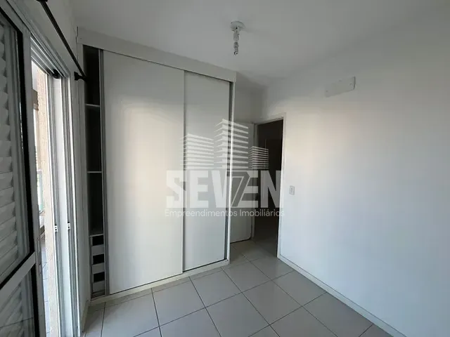 Apartamento com 42m² 1 quarto e 1 banheiro, para alugar, no bairro Jardim Infante Dom Henrique em Bauru
