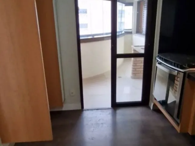 Apartamento 3 quartos e 4 banheiros, à venda ou para alugar, no bairro Vila Assunção em Santo André