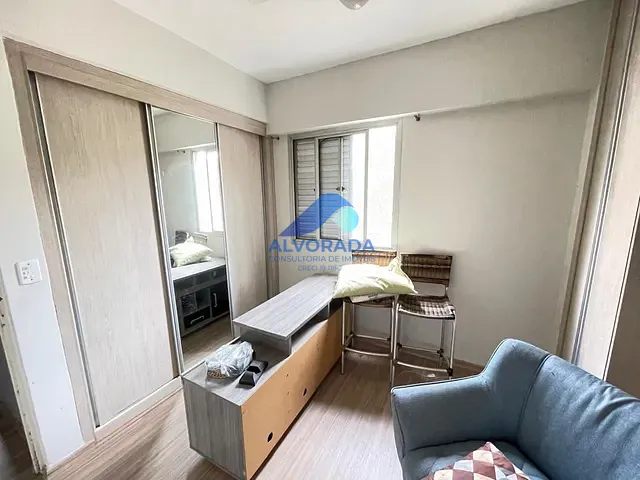 Apartamento 3 quartos e 1 banheiro, à venda, no bairro Jardim das Indústrias em São José dos Campos
