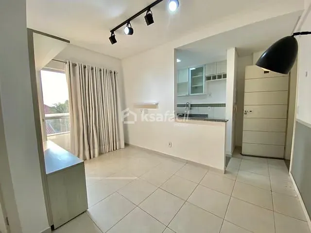 Apartamento 2 quartos e 1 banheiro, à venda, no bairro Tiradentes em Campo Grande