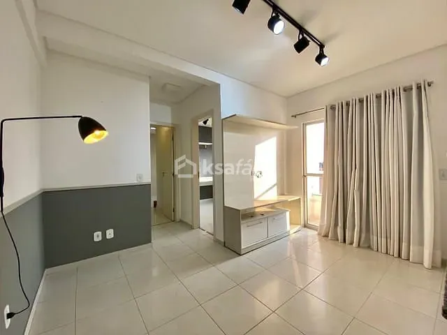 Apartamento 2 quartos e 1 banheiro, à venda, no bairro Tiradentes em Campo Grande