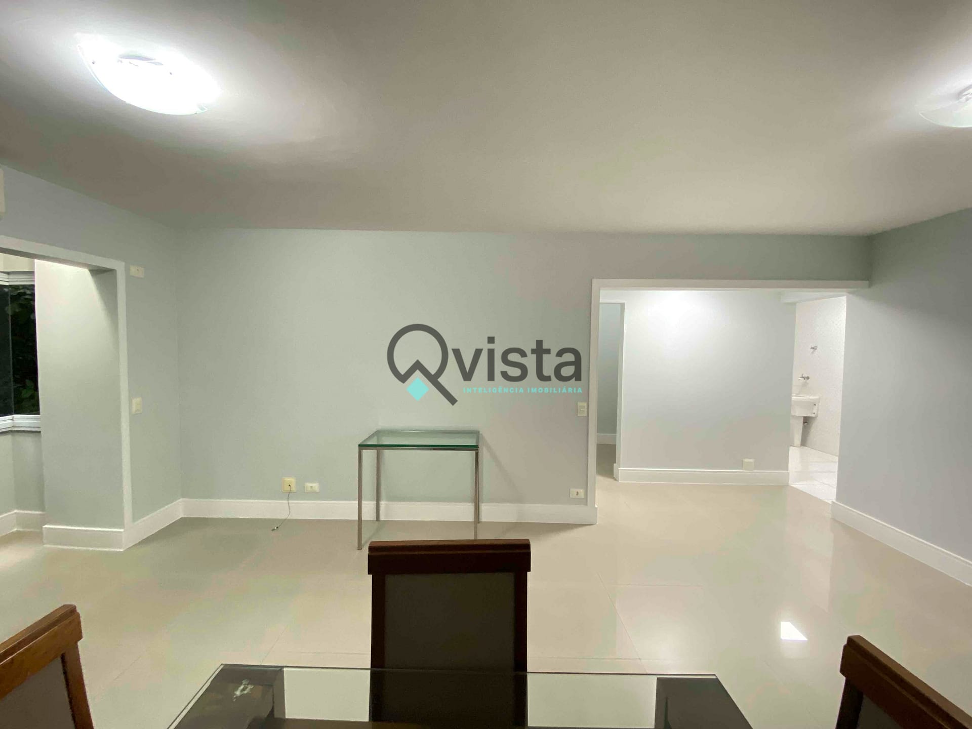 Apartamento à venda com 2 quartos, 104m² - Foto 4