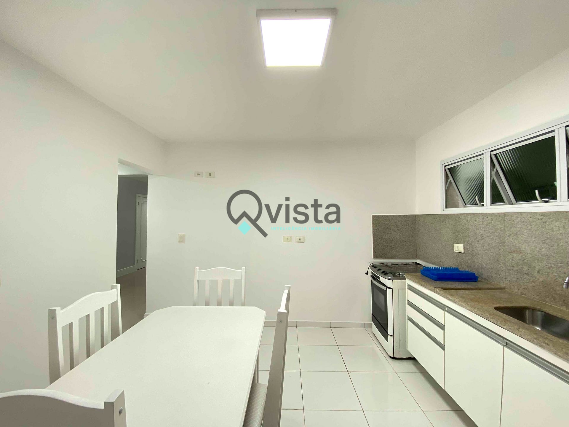 Apartamento à venda com 2 quartos, 104m² - Foto 32
