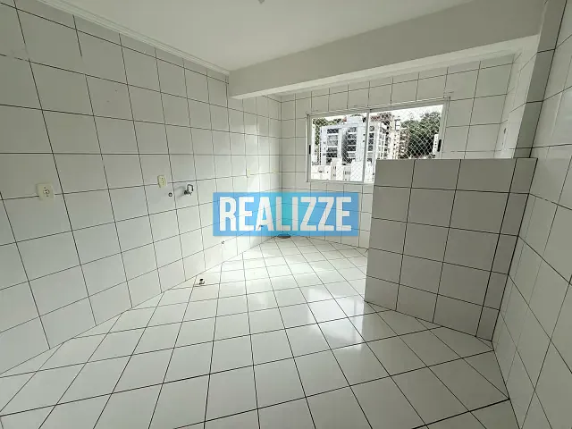 Apartamento 2 quartos e 1 banheiro, para alugar, no bairro Centro em Marau