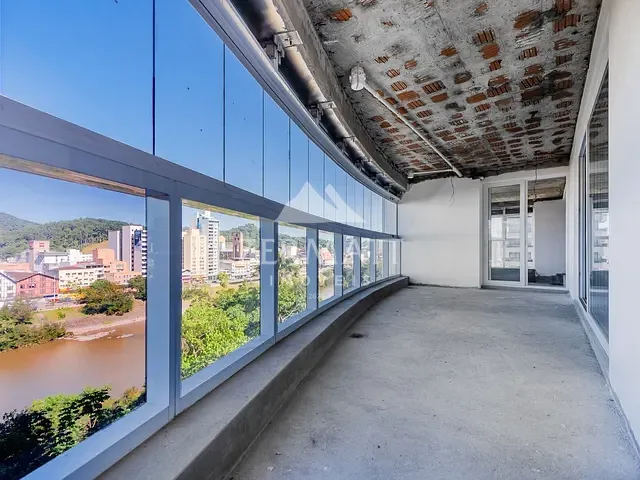 Apartamento com 633m² 4 quartos e 6 banheiros, à venda, no bairro Ponta Aguda em Blumenau