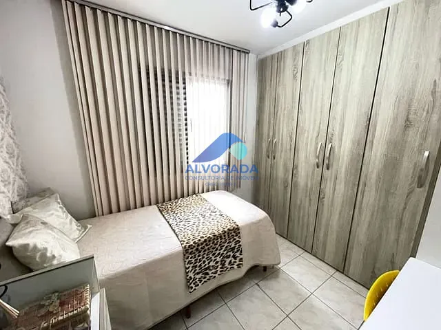 Apartamento 2 quartos e 1 banheiro, à venda, no bairro Monte Castelo em São José dos Campos