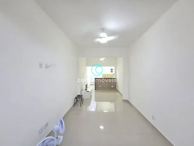 Apartamento com 38m² 1 quarto e 1 banheiro, para alugar, no bairro Copacabana em Rio de Janeiro