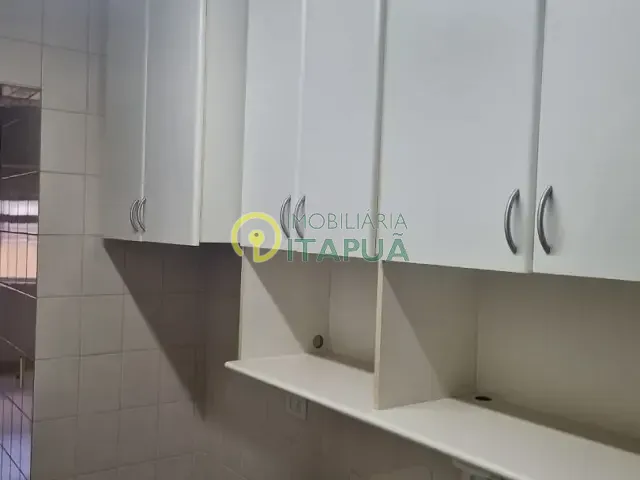 Apartamento com 124m² 3 quartos e 2 banheiros, à venda, no bairro Centro em Londrina