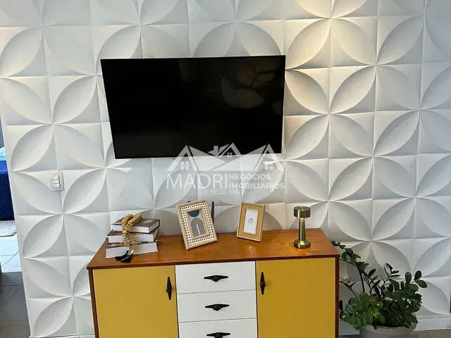 Apartamento 2 quartos e 1 banheiro, à venda, no bairro Nova Palhoça em Palhoça