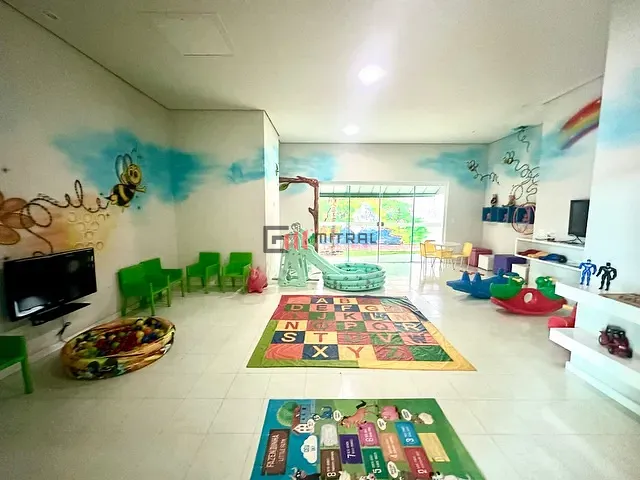 Apartamento com 109m² 3 quartos e 2 banheiros, à venda, no bairro Centro em Londrina