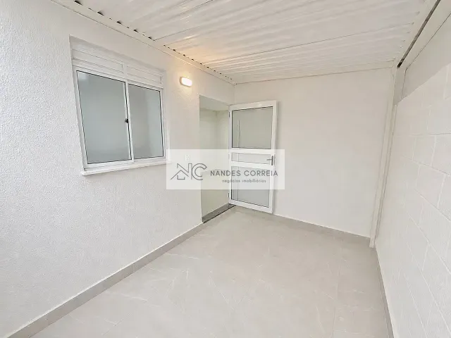 Apartamento 2 quartos e 1 banheiro, à venda, no bairro Cidade Industrial 2 em Londrina