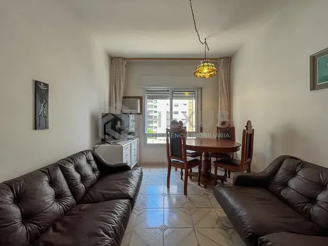 Apartamento 2 quartos e 2 banheiros, à venda, no bairro Pitangueiras em Guarujá