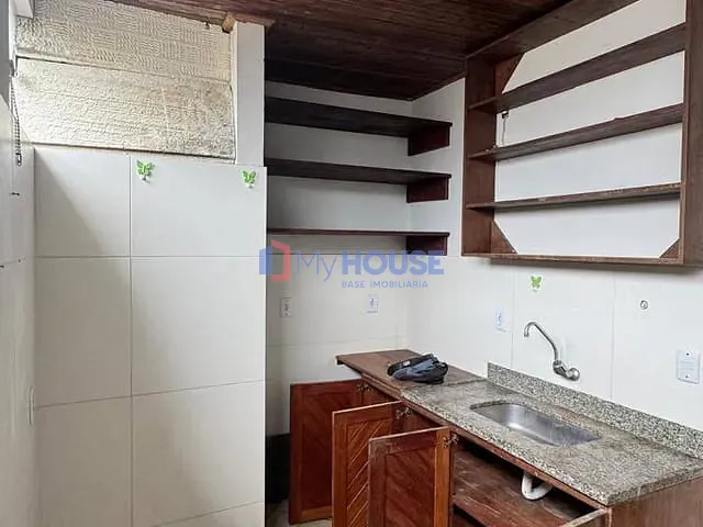 Apartamento 2 quartos e 2 banheiros, para alugar, no bairro Pontal em Ilhéus