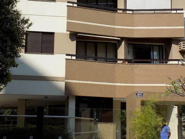 Apartamento com 101m² 2 quartos e 2 banheiros, para alugar, no bairro Centro em Londrina