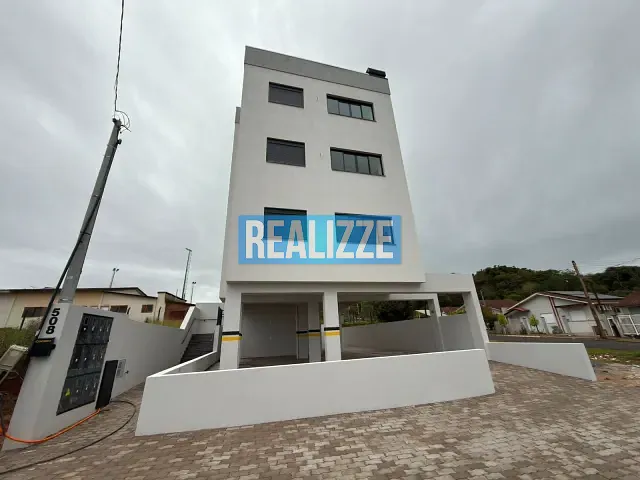 Apartamento 2 quartos e 1 banheiro, para alugar, no bairro Frei Adelar em Marau