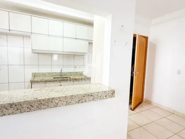 Apartamento 3 quartos e 2 banheiros, à venda, no bairro Jardim Maria Inês em Aparecida de Goiânia