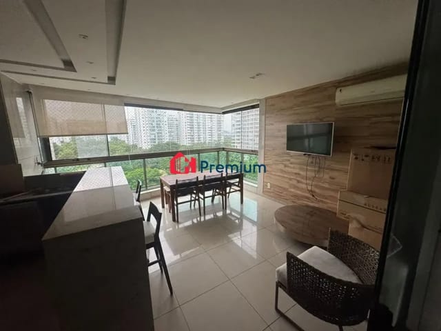 Apartamento 4 quartos e 5 banheiros, à venda, no bairro Barra da Tijuca em Rio de Janeiro