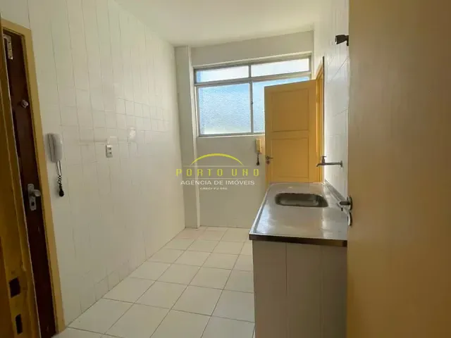 Apartamento 2 quartos e 2 banheiros, à venda, no bairro Pituba em Salvador