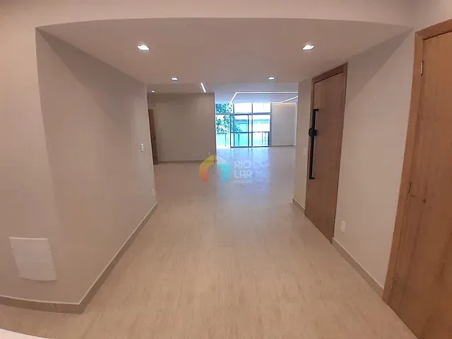 Apartamento com 245m² 4 quartos e 1 banheiro, à venda, no bairro Copacabana em Rio de Janeiro