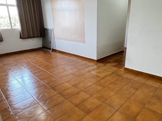 Apartamento 2 quartos e 1 banheiro, à venda, no bairro Jardim Petrópolis em Campo Grande