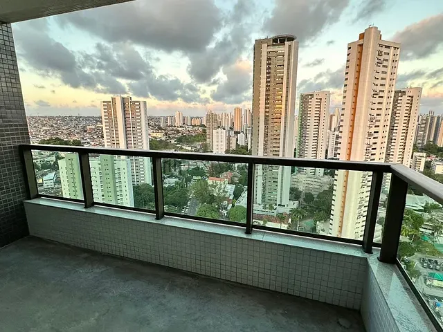 Apartamento com 165m² 3 quartos e 3 banheiros, à venda, no bairro Apipucos em Recife