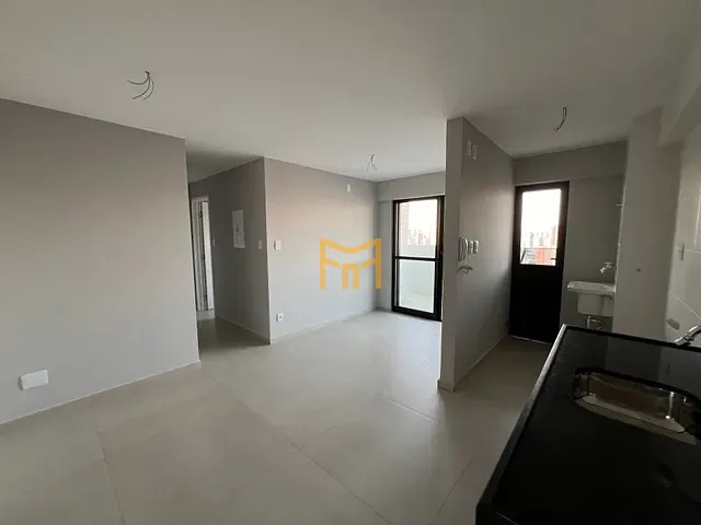 Apartamento 2 quartos e 2 banheiros, à venda ou para alugar, no bairro Batista Campos em Belém