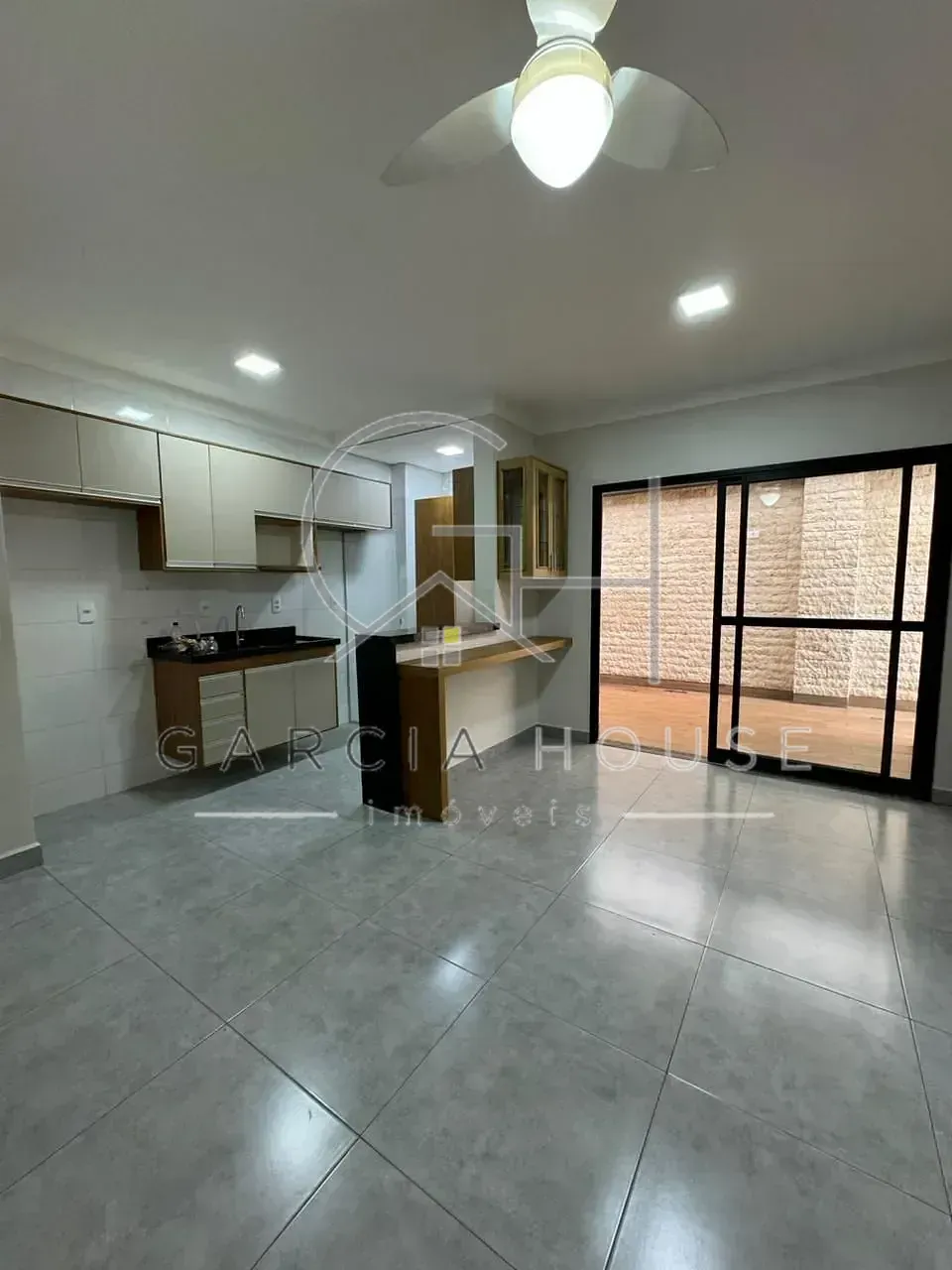 Apartamento, 2 quartos, 74 m² - Foto 1