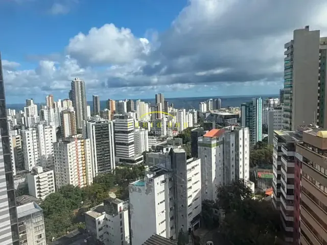 Apartamento 4 quartos e 5 banheiros, à venda, no bairro Graça em Salvador