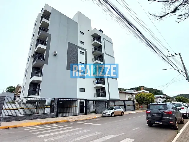 Apartamento 2 quartos e 1 banheiro, para alugar, no bairro Centro em Marau