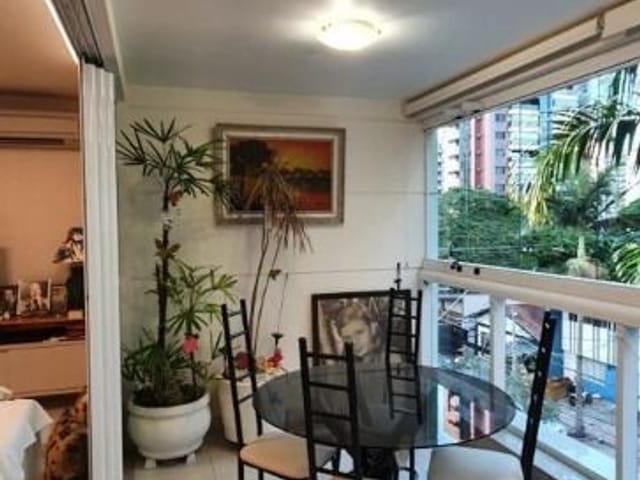Apartamento com 188m² 3 quartos e 3 banheiros, à venda, no bairro Centro em Londrina