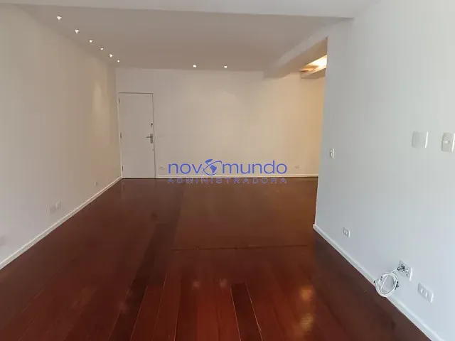 Apartamento com 140m² 3 quartos e 4 banheiros, para alugar, no bairro Lagoa em Rio de Janeiro