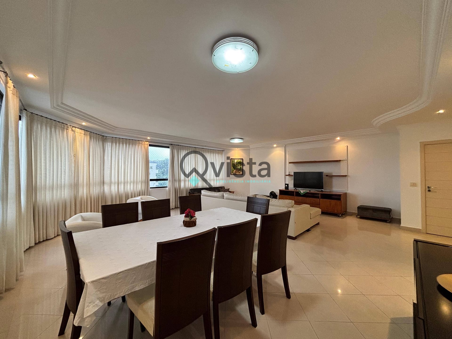 Apartamento, 3 quartos, 190 m² - Foto 1