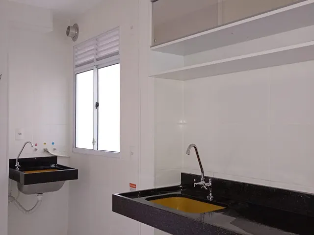 Apartamento 2 quartos e 1 banheiro, à venda, no bairro Guaratiba em Rio de Janeiro