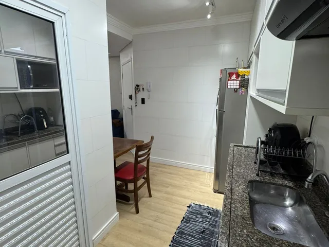 Apartamento 2 quartos e 2 banheiros, à venda, no bairro Campestre em Santo André