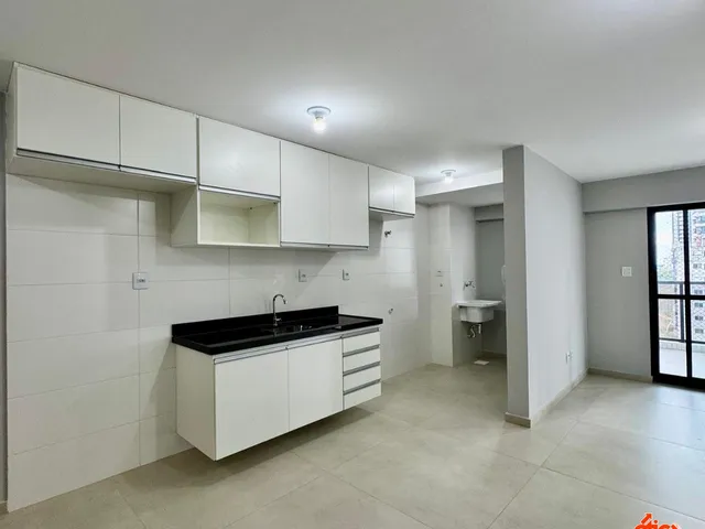 Apartamento 2 quartos e 2 banheiros, para alugar, no bairro Batista Campos em Belem