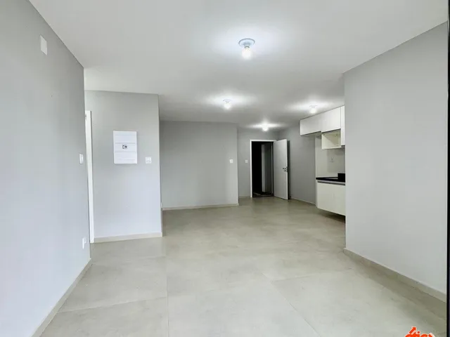 Apartamento 2 quartos e 2 banheiros, para alugar, no bairro Batista Campos em Belem