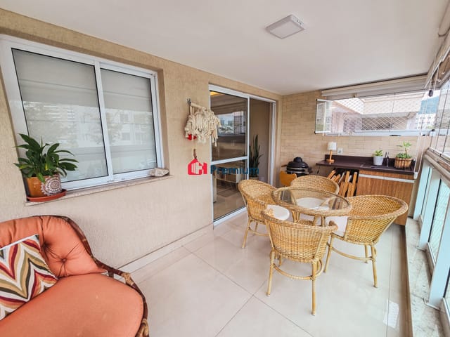 Apartamento 3 quartos e 2 banheiros, à venda, no bairro Recreio dos Bandeirantes em Rio de Janeiro