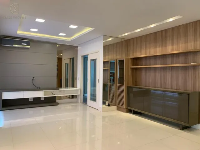 Apartamento com 179m² 3 quartos e 5 banheiros, para alugar, no bairro Gleba Palhano em Londrina