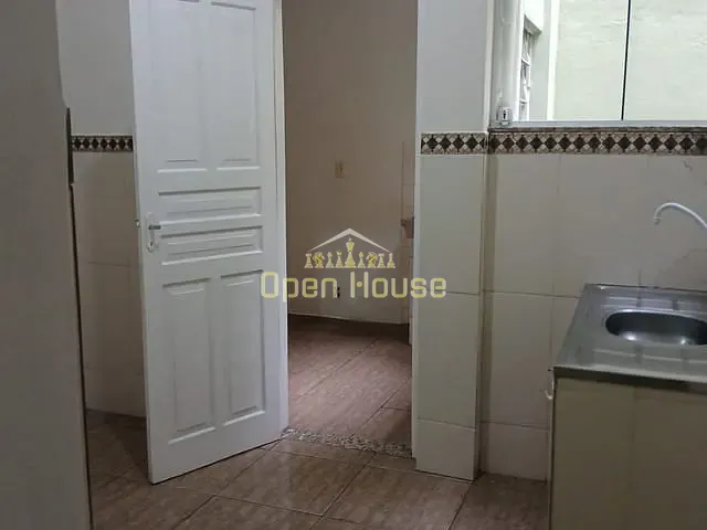 Apartamento 2 quartos e 1 banheiro, à venda, no bairro Aterrado em Volta Redonda