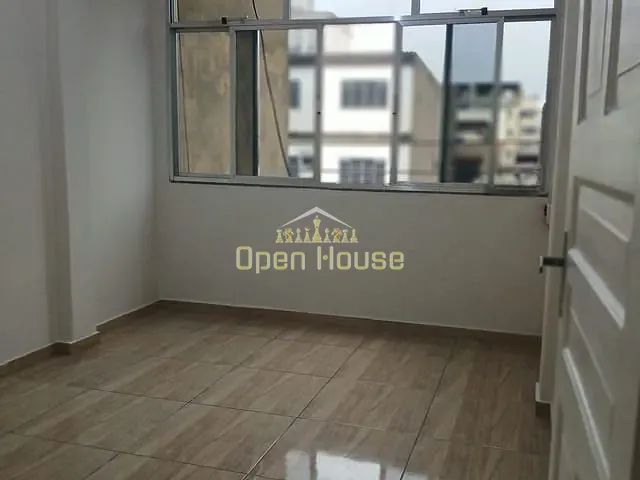 Apartamento 2 quartos e 1 banheiro, à venda, no bairro Aterrado em Volta Redonda