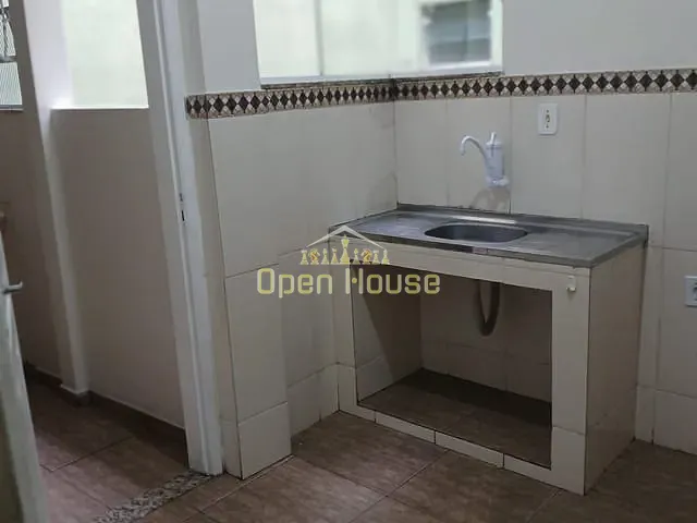 Apartamento 2 quartos e 1 banheiro, à venda, no bairro Aterrado em Volta Redonda