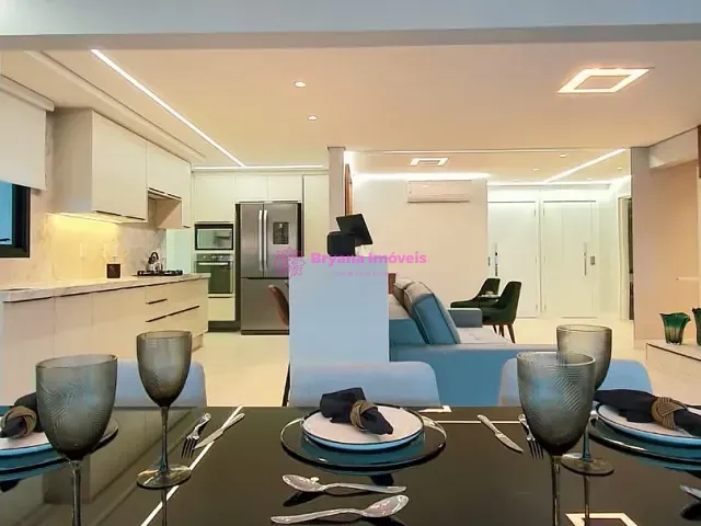 Apartamento 3 quartos e 4 banheiros, à venda, no bairro Vila Assunção em Santo André