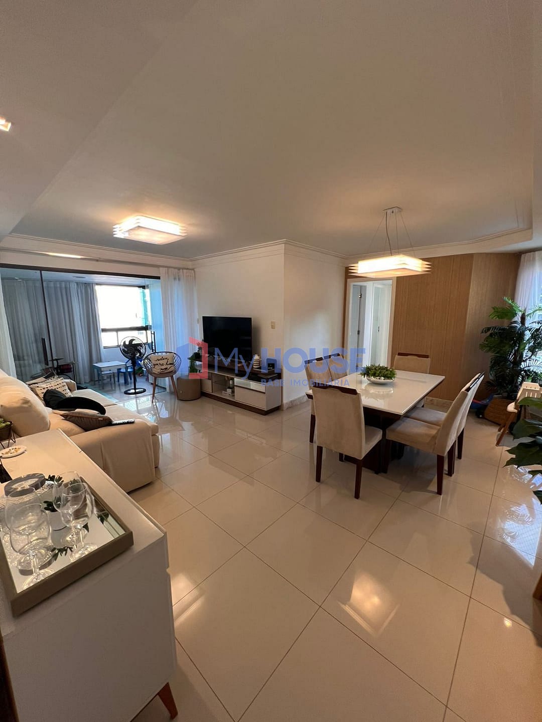 Apartamento, 3 quartos, 120 m² - Foto 1