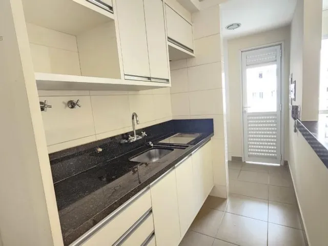 Apartamento com 64m² 2 quartos e 2 banheiros, para alugar, no bairro Vila Larsen 1 em Londrina