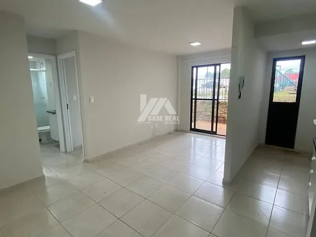 Apartamento com 67m² 2 quartos e 1 banheiro, à venda, no bairro Boqueirão em Guarapuava