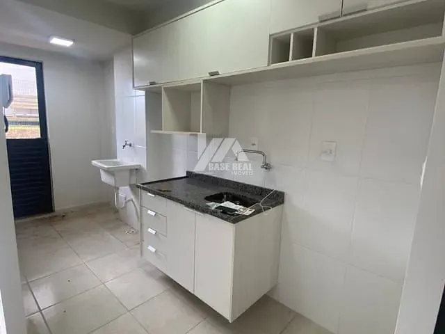 Apartamento com 67m² 2 quartos e 1 banheiro, à venda, no bairro Boqueirão em Guarapuava